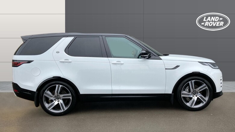 Land Rover Discovery 3.0 D300 Dynamic HSE 5dr Auto Diesel Station Wagon